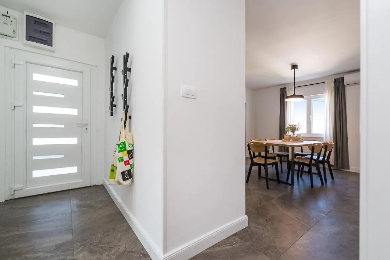 Apartment Mavi Zadar