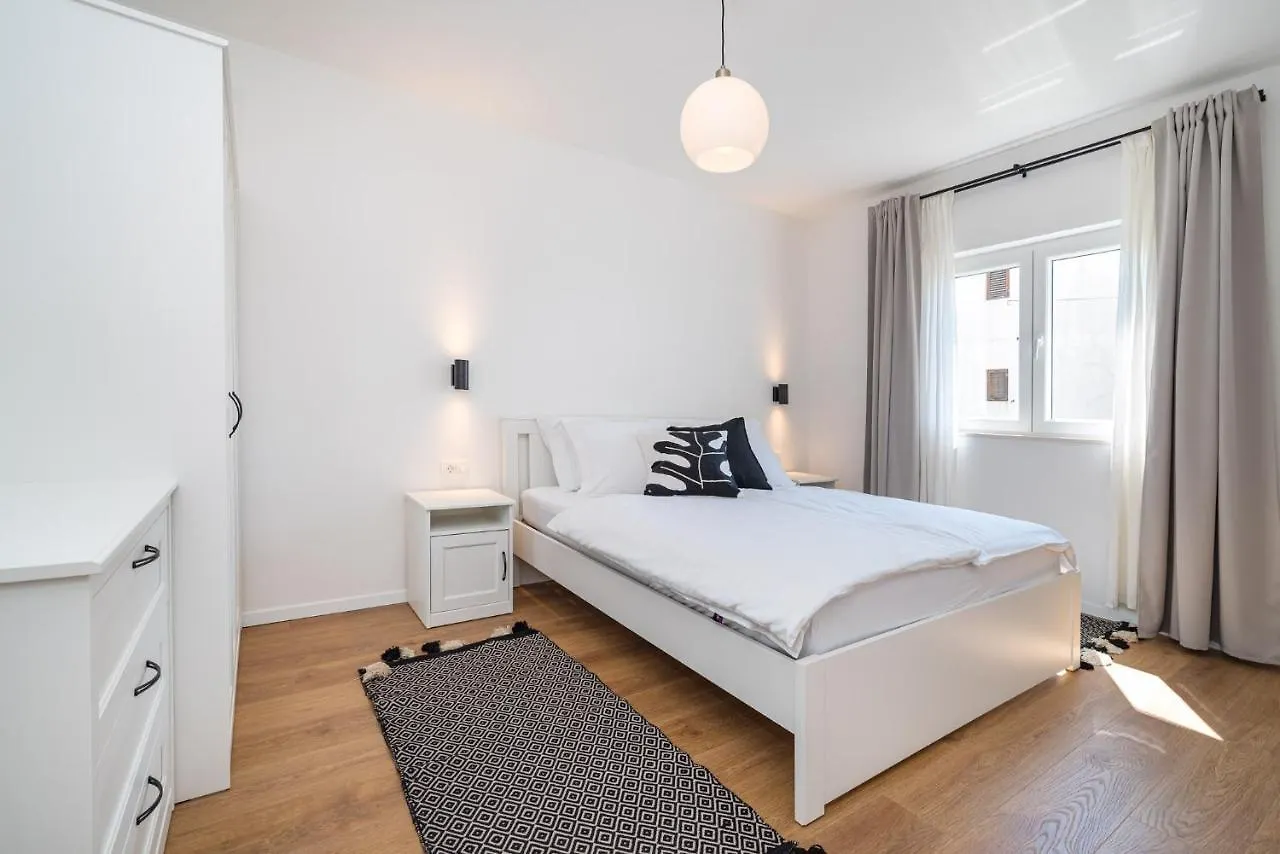 Apartment Mavi Zadar